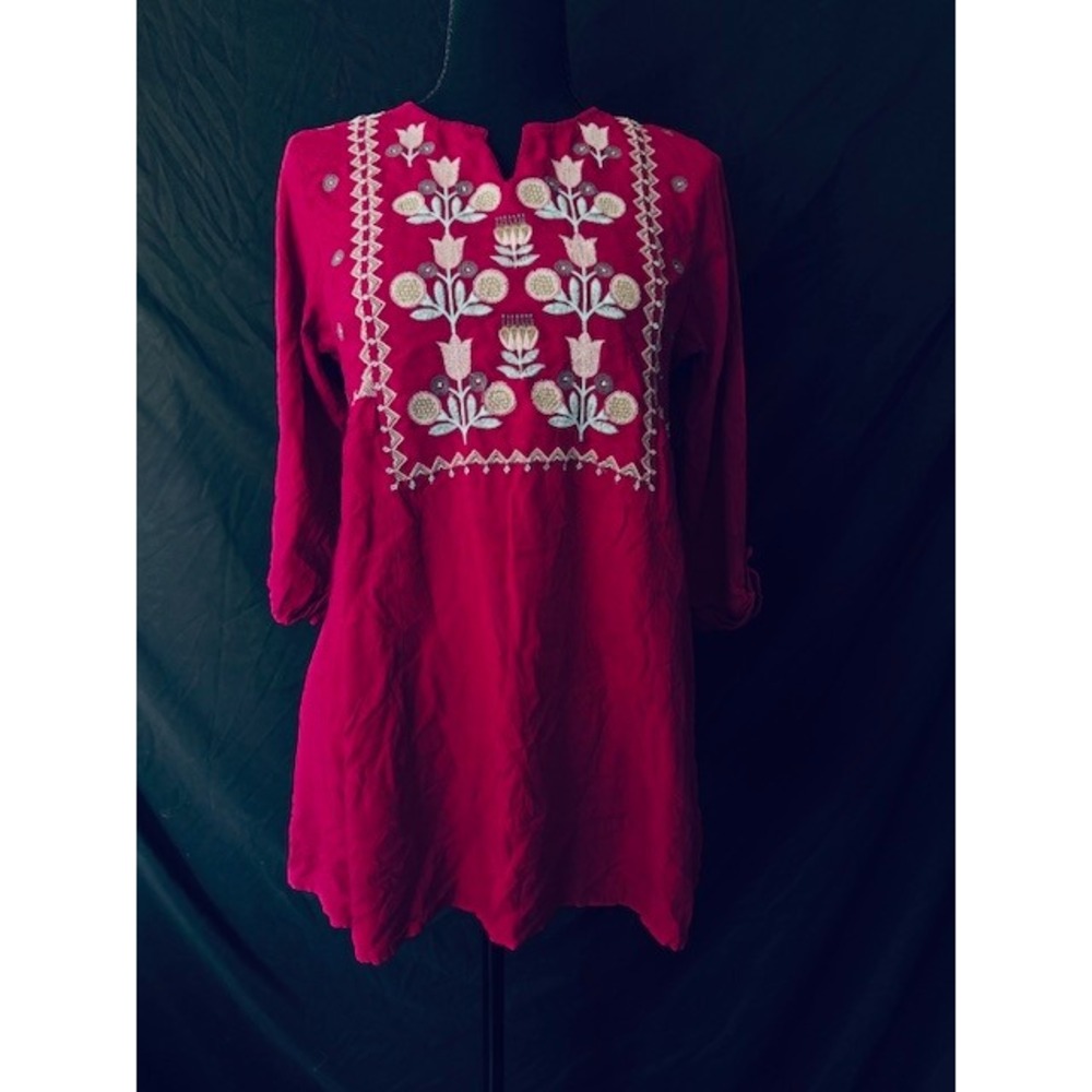 Max Magenta Floral Embroidered Split Neck Roll Tab Sleeve Tunic Top Large